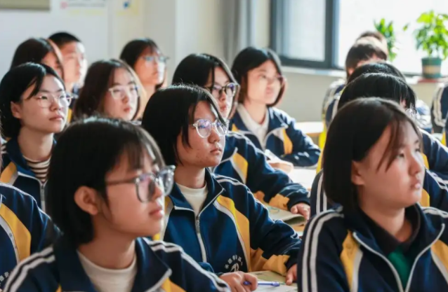 引导学生层层深化破解难题这种技能才能